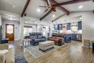 1313 Juniper Ln, Lewisville, TX 75077 - Photo 6