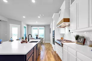 111 Muscogee Dr, Waxahachie, TX 75165 - Photo 6