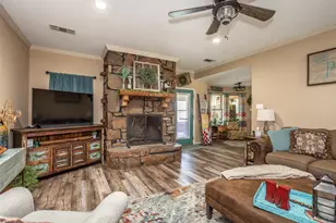 491 Navajo Rd, Whitesboro, TX 76273 - Photo 10