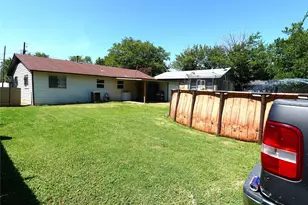 3931 Forbes St, Fort Worth, TX 76105 - Photo 18