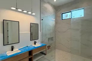 1111 Raiford Rd, Carrollton, TX 75007 - Photo 22