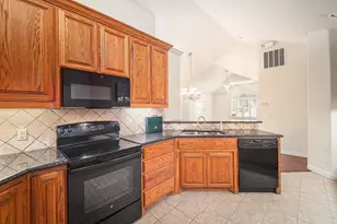 3250 Rosemeade Dr, Fort Worth, TX 76116 - Photo 8