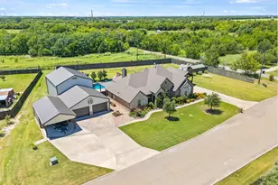 100 Skyview, Caddo Mills, TX 75135 - Photo 1