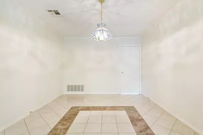 301 Village Circle, Waco, TX 76710 - Photo 14