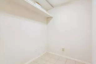 301 Village Cir, Waco, TX 76710 - Photo 24