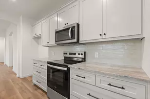 1707 Lakeway Dr, Cleburne, TX 76033 - Photo 14