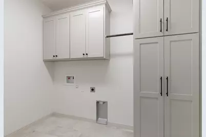 1707 Lakeway Drive, Cleburne, TX 76033 - Photo 30