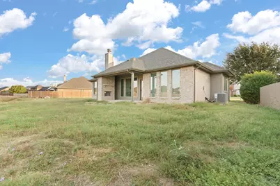 1707 Lakeway Drive, Cleburne, TX 76033 - Photo 24