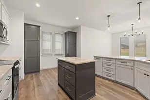 1707 Lakeway Dr, Cleburne, TX 76033 - Photo 12