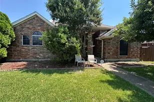 1412 Paula Ln, Mesquite, TX 75149 - Photo 2