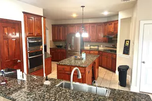 10185 Burnt Mill Ln, Frisco, TX 75035 - Photo 4