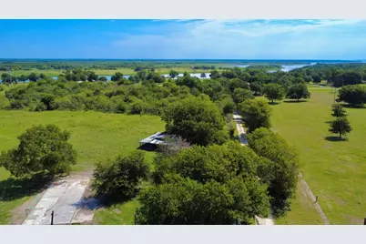 800 S 45 Highway #E, Richland, TX 76681 - Photo 24