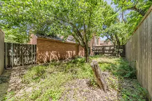 1606 Brentwood Dr, Irving, TX 75061 - Photo 38