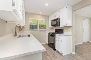 6925 Bennington Dr, Watauga, TX 76148 - Photo 6