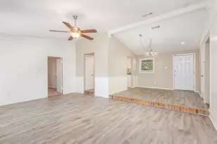 6925 Bennington Dr, Watauga, TX 76148 - Photo 4