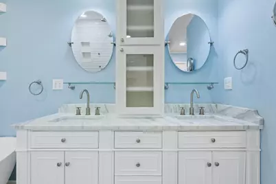 601 Ivy Ann Drive, Woodway, TX 76712 - Photo 18