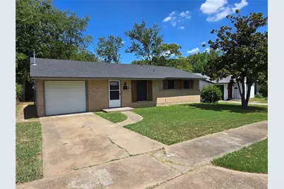 601 Hillside Drive, Sherman, TX 75090 - Photo 2