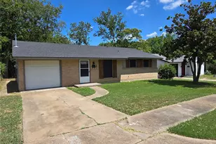 601 Hillside Dr, Sherman, TX 75090 - Photo 2