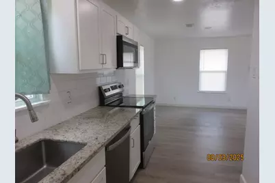 10689 County Road 905, Princeton, TX 75407 - Photo 8