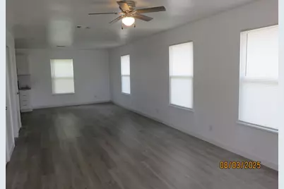 10689 County Road 905, Princeton, TX 75407 - Photo 16