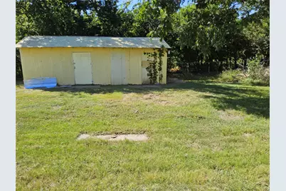 10689 County Road 905, Princeton, TX 75407 - Photo 4