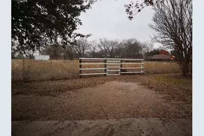 604 E Highland Road, Ovilla, TX 75154 - Photo 2