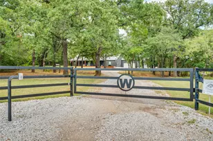 9711 County Rd 409A, Grandview, TX 76050 - Photo 2