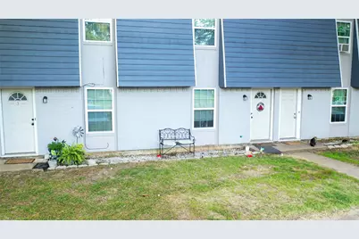 155 N Holley Street, Blossom, TX 75416 - Photo 6