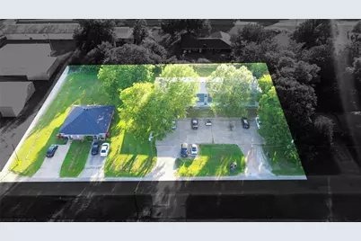 155 N Holley Street, Blossom, TX 75416 - Photo 1