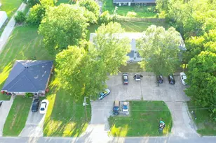 155 N Holley St, Blossom, TX 75416 - Photo 30