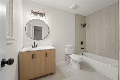 729 W Grenoble Drive, Grand Prairie, TX 75052 - Photo 24