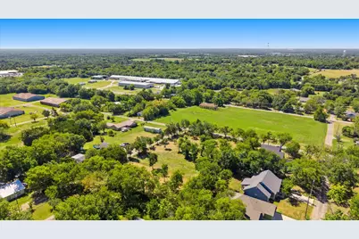 405 3rd Street, Commerce, TX 75428 - Photo 20