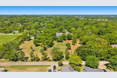 405 3rd Street, Commerce, TX 75428 - Photo 24