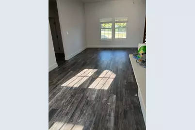 5874 Bear Creek Drive E, Fort Worth, TX 76126 - Photo 4