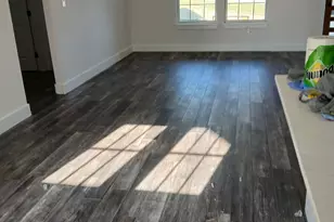 5874 Bear Creek Dr E, Fort Worth, TX 76126 - Photo 4