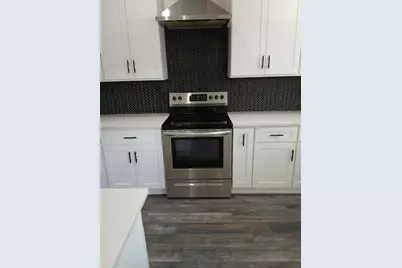 5874 Bear Creek Drive E, Fort Worth, TX 76126 - Photo 6