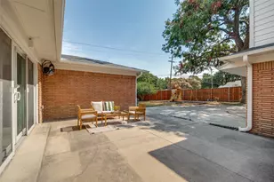 806 Knott Pl, Dallas, TX 75208 - Photo 34