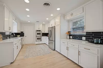 806 Knott Place, Dallas, TX 75208 - Photo 12