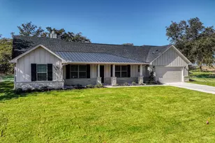 112 Sedona Crk Ct, Poolville, TX 76487 - Photo 2