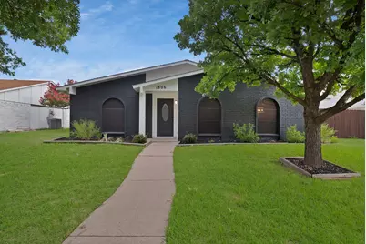 1806 Natchez Court, Grand Prairie, TX 75052 - Photo 1