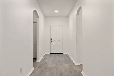 3117 Royal Crest Drive, Fort Worth, TX 76140 - Photo 2