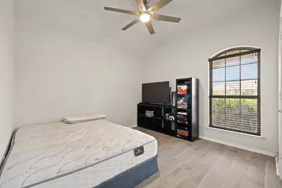 3117 Royal Crest Drive, Fort Worth, TX 76140 - Photo 10