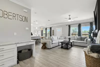 5708 Black Pine Circle, Granbury, TX 76048 - Photo 6