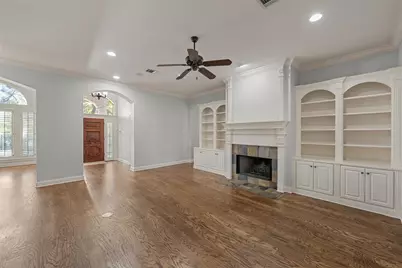 2021 Pebble Brook Circle, McGregor, TX 76657 - Photo 10