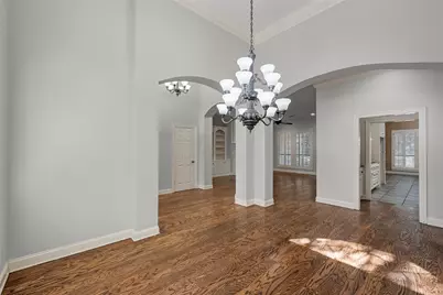 2021 Pebble Brook Circle, McGregor, TX 76657 - Photo 6