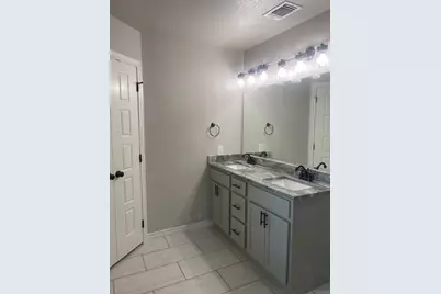 5640 Mesa Loop, Granbury, TX 76048 - Photo 8