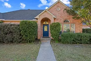1200 E Remington Park Dr, Talty, TX 75160 - Photo 1