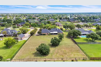 1200 E Remington Park Drive, Talty, TX 75160 - Photo 32