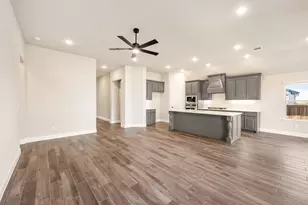 14426 McClint St, Pilot Point, TX 76258 - Photo 6