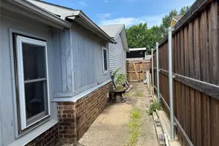 4212 Central Ln, Balch Springs, TX 75180 - Photo 26